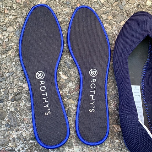 Rothys navy flats white halo retired sz 9.5 - Picture 9 of 16